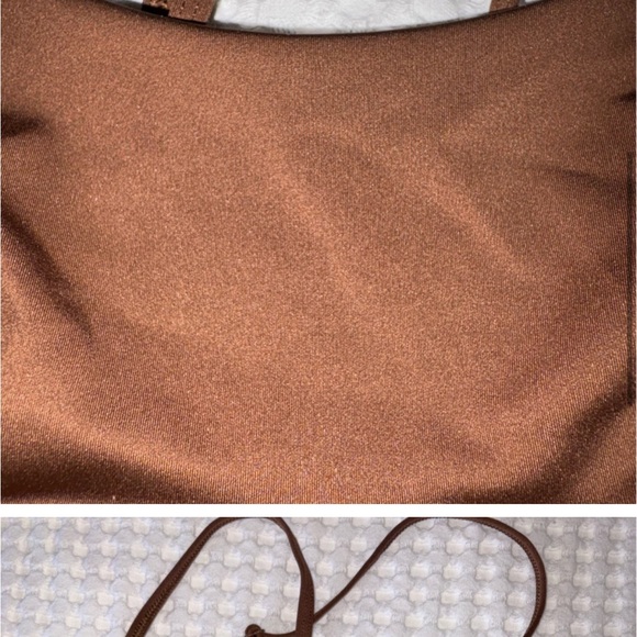 ALO Yoga Airlift Intrigue Bra Cinnamon Brown - Picture 4 of 7